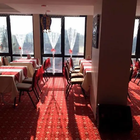 Hotel Oskar Thermal 3*