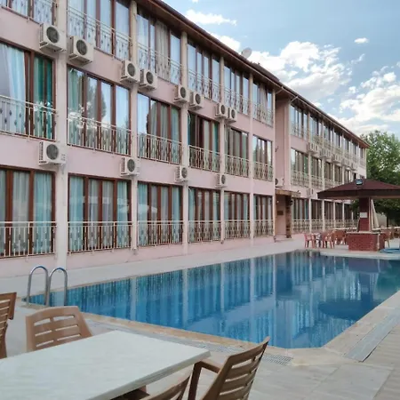 Hotel Oskar Thermal