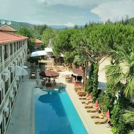 Hotel Oskar Thermal
