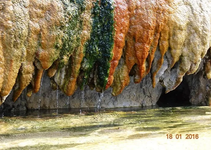 Oskar ホテル パムッカレ