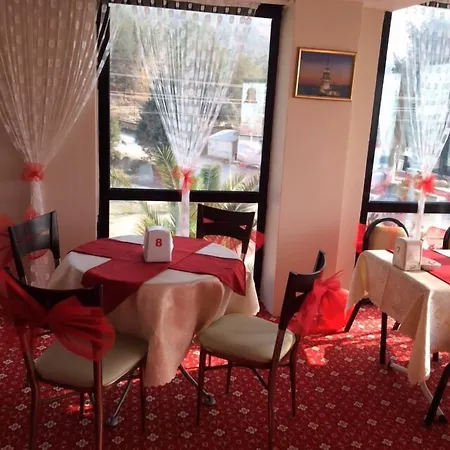 Otel Oskar 3*