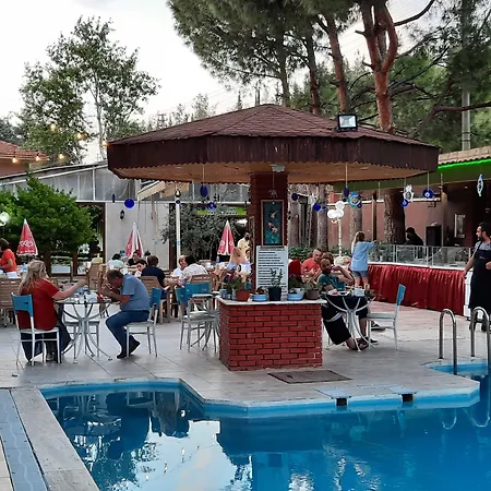 Oskar Hotel 3*