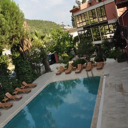 Oskar Otel 3*