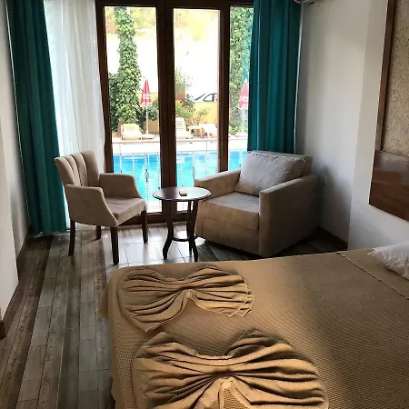 Oskar Hotel